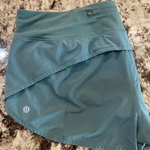 Lululemon speed up shorts. Size 12. Never worn, no tags. Nothing wrong with them
